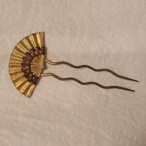 Vintage Art Deco Amethyst & Goldtone Fan Hair Comb